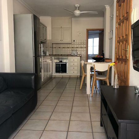 Apartamentos El Faro Puerto De Naos Dış mekan fotoğraf