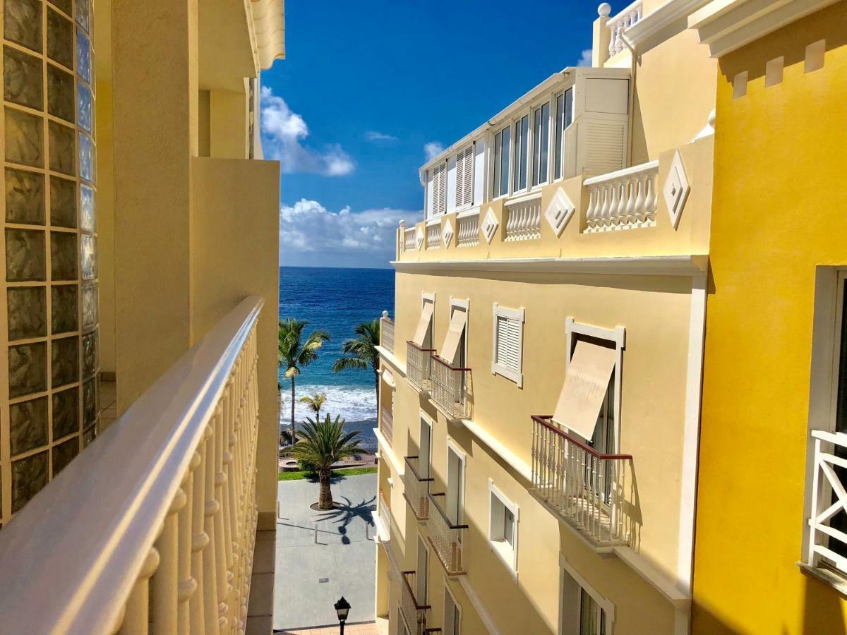 Apartamentos El Faro Puerto De Naos Dış mekan fotoğraf
