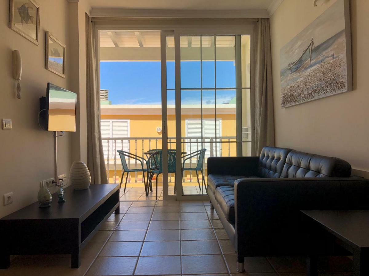 Apartamentos El Faro Puerto De Naos Dış mekan fotoğraf