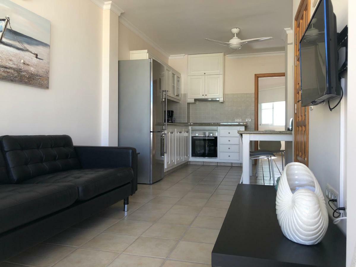 Apartamentos El Faro Puerto De Naos Dış mekan fotoğraf