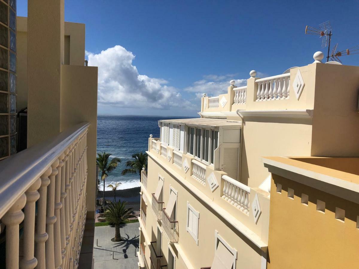 Apartamentos El Faro Puerto De Naos Dış mekan fotoğraf