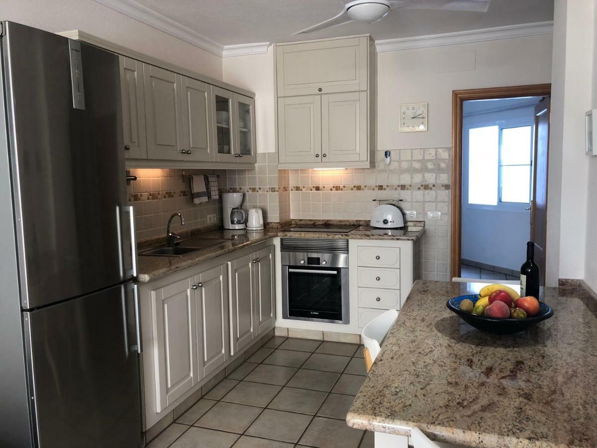 Apartamentos El Faro Puerto De Naos Dış mekan fotoğraf