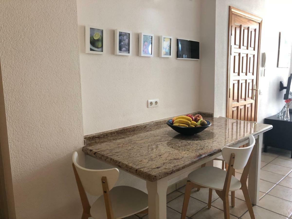 Apartamentos El Faro Puerto De Naos Dış mekan fotoğraf