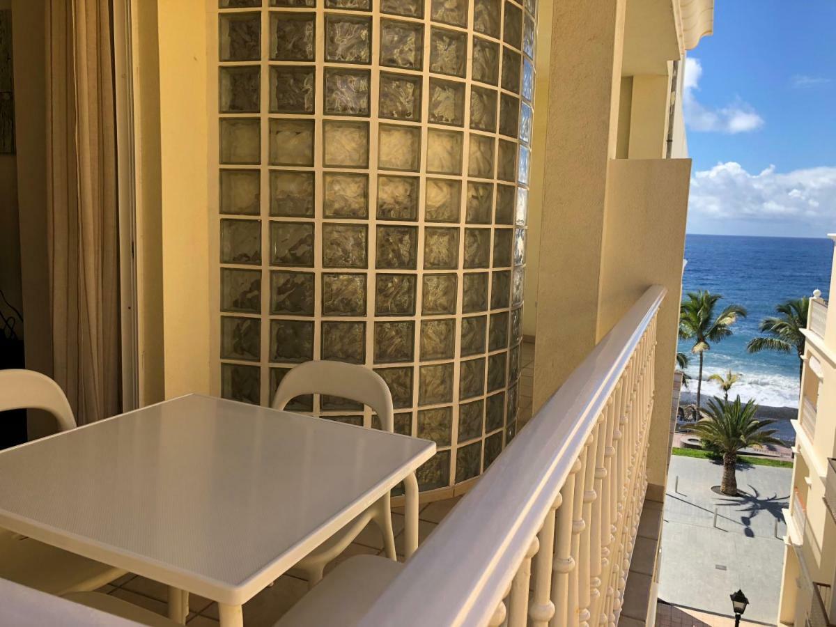 Apartamentos El Faro Puerto De Naos Dış mekan fotoğraf